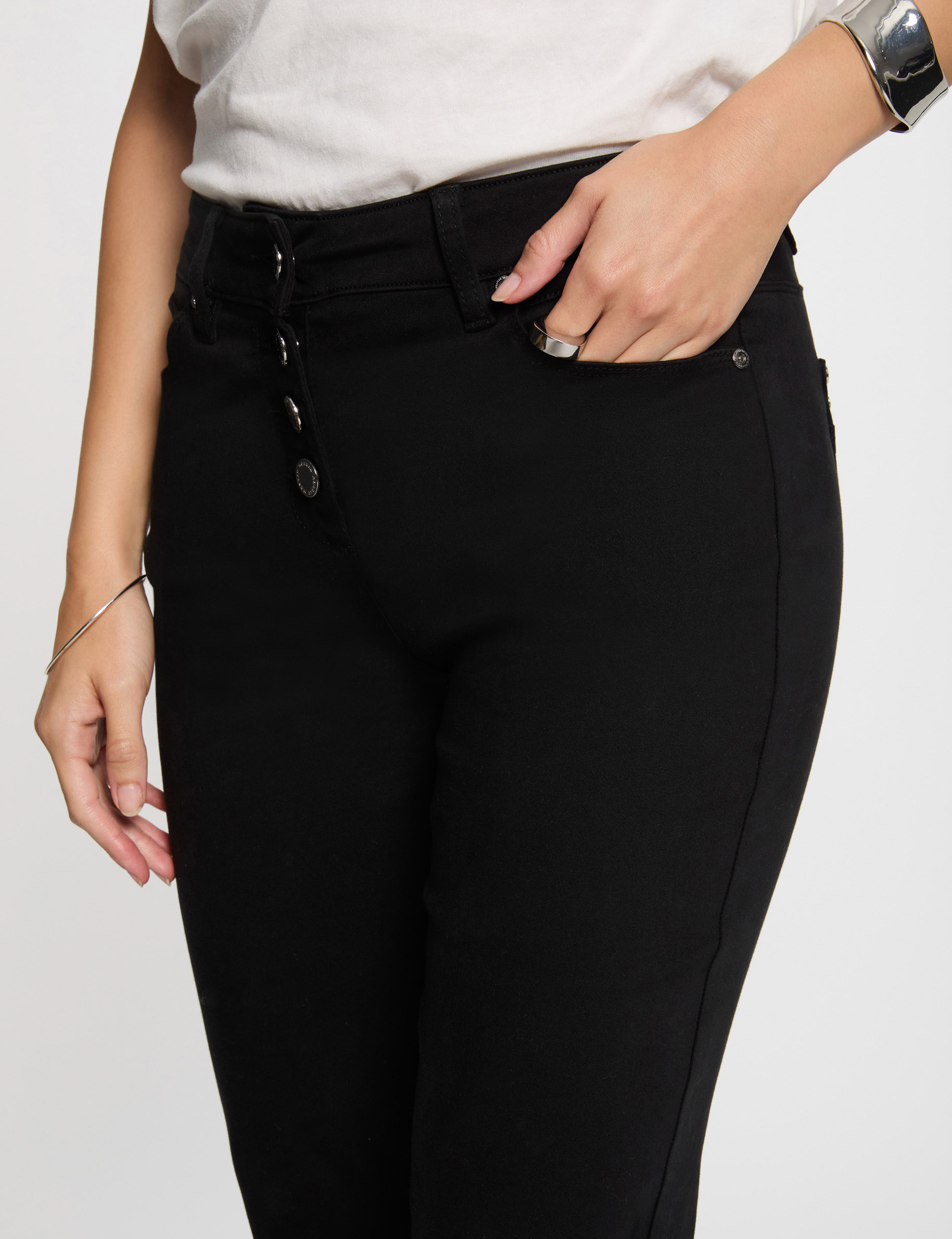 Bootcut-Hose mit Knopfverschluss schwarz damen