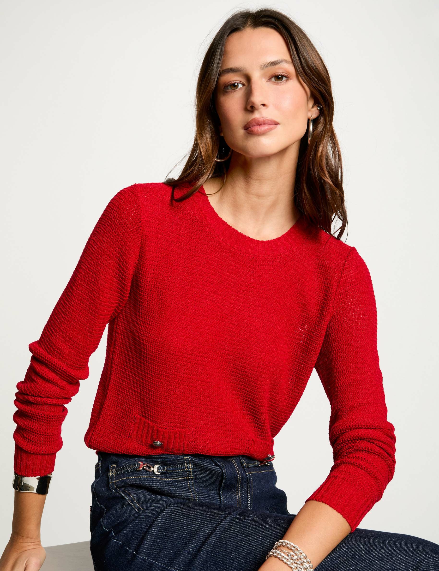 Pull col rond ajouré rouge femme