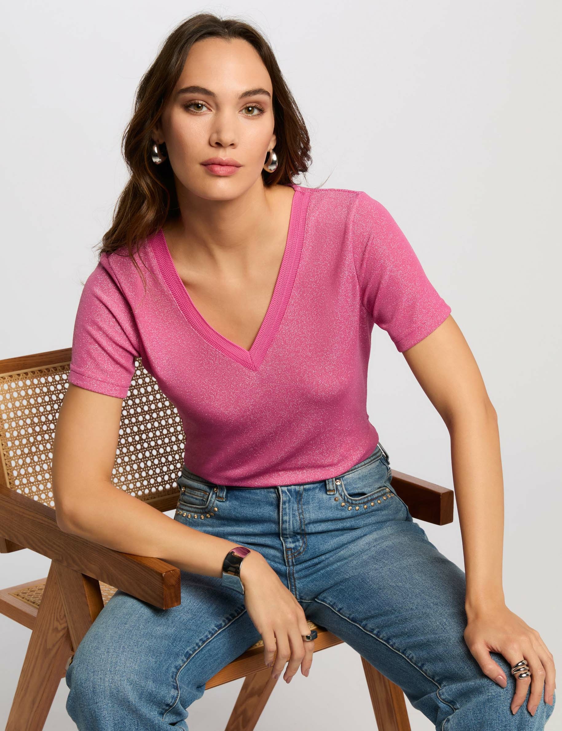 T-shirt manches courtes avec col en V rose femme