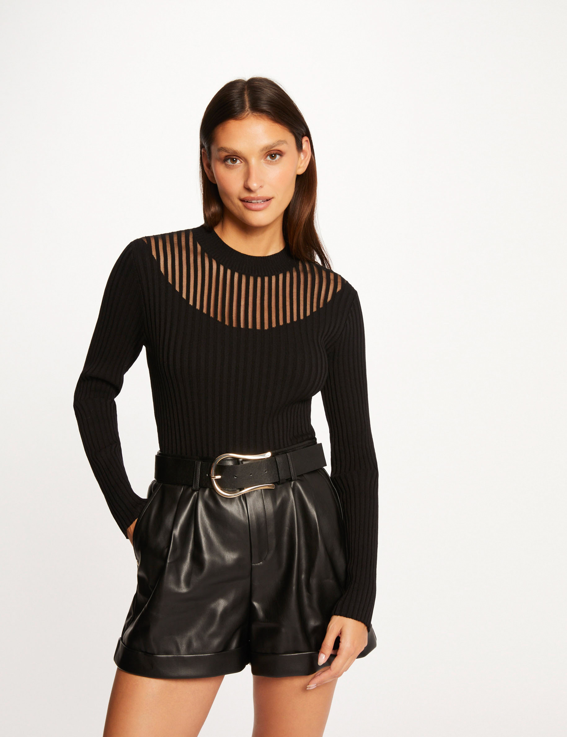 Pull manches longues col montant noir femme