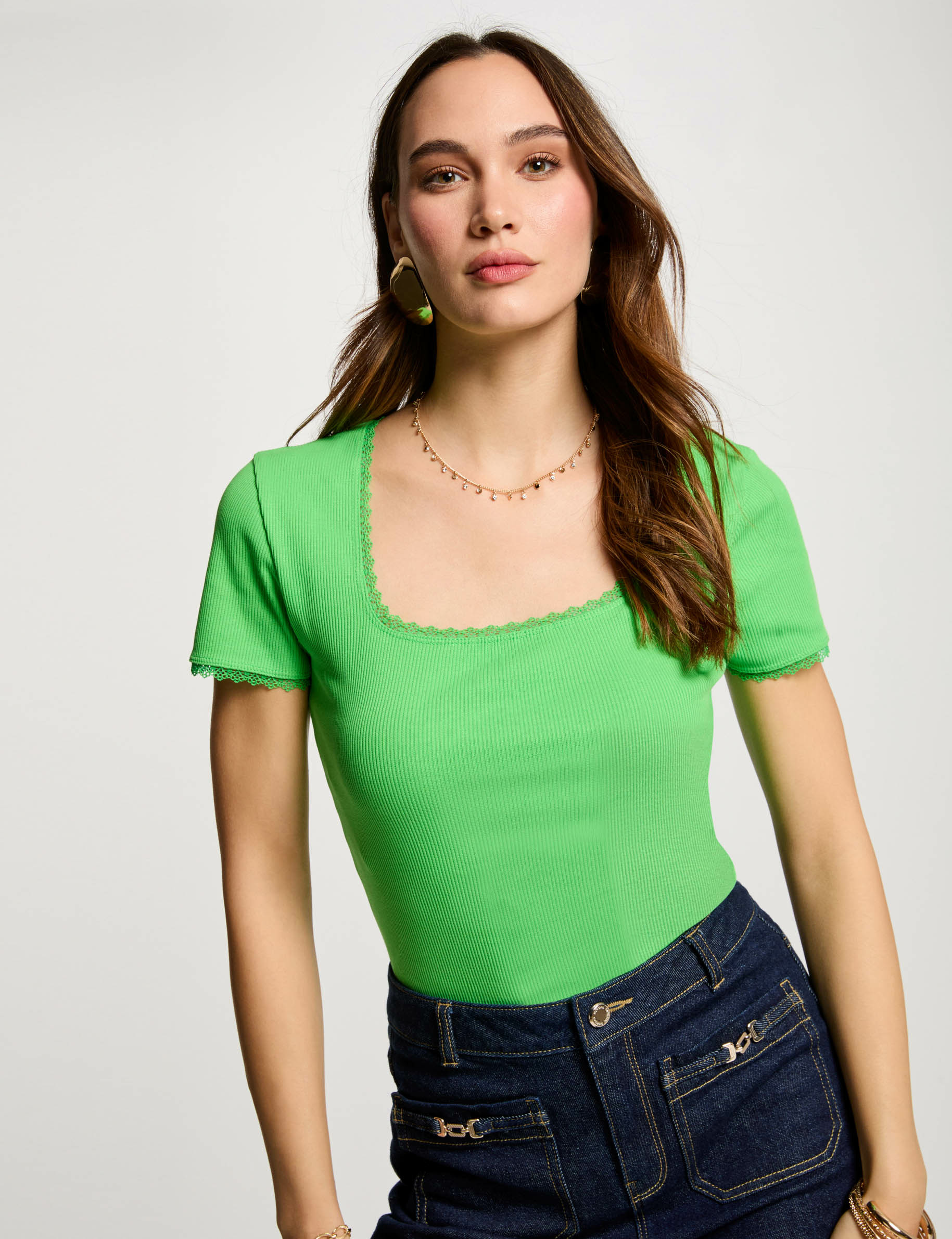 T-shirt manches courtes côtelé vert femme